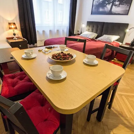 Nowy Kleparz- Three In The Center Of Апартаменты *